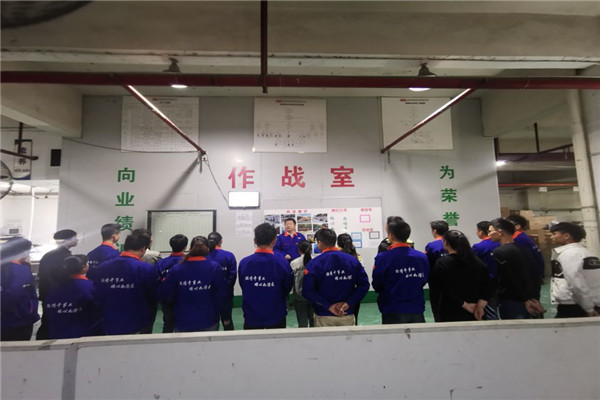 塑胶模具厂——88直播APP
更愿倾心为您服务